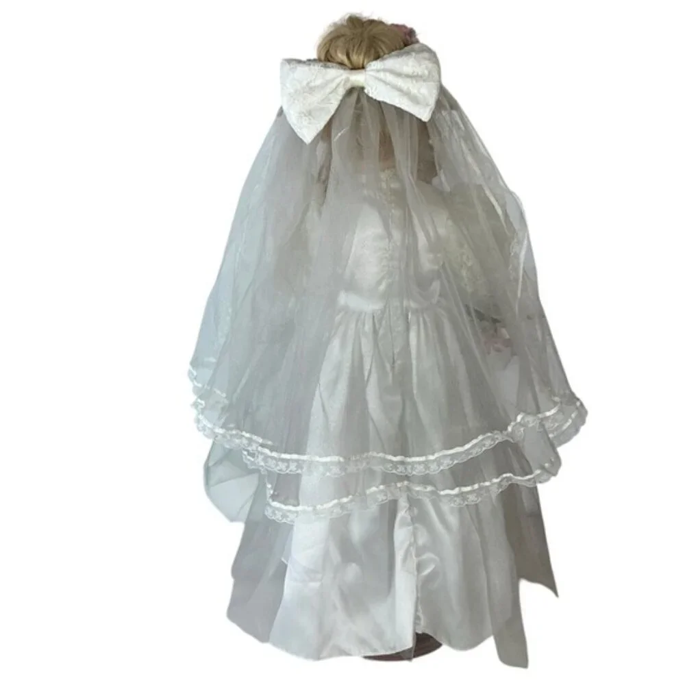 Vintage Porcelain Bride Doll Victorian Wedding Gown Blond Hair Bridal Doll 23 in